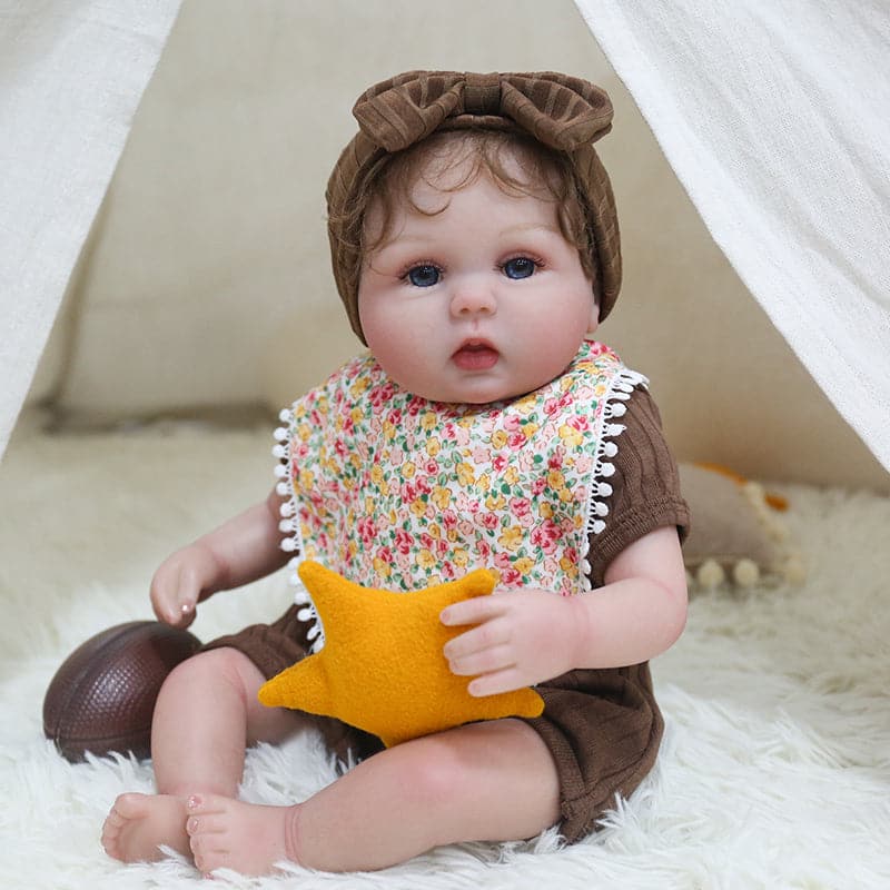For a perfect Christmas gift for your kids, choose Kaydora lifelike baby doll Phebe. With her realistic features such as hand-rooted brown curly hair and eyelashes, as well as hand-painted skin, your kids can enjoy a more realistic role-play game and learn to love and how to care other people.