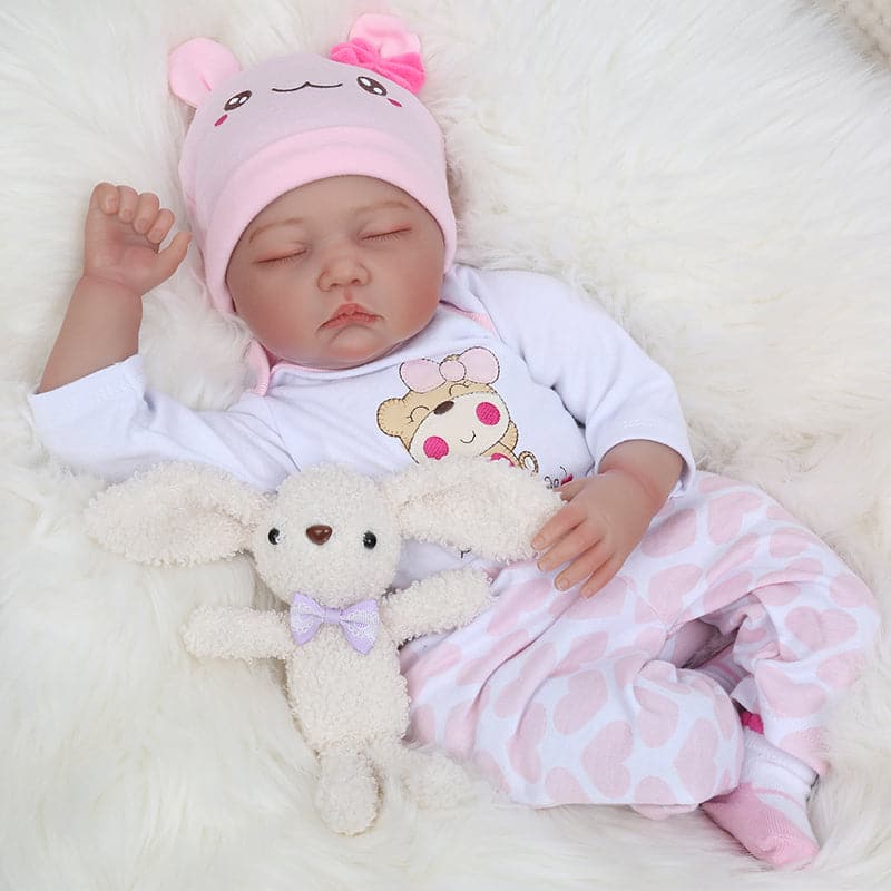 For a realistic baby doll with a favorable price, don't miss Kaydora reborn baby doll. She comes with a doll, a set of clothes, as well as accessory set. Her eyes closed. Many people see her as a real sleeping baby girl.