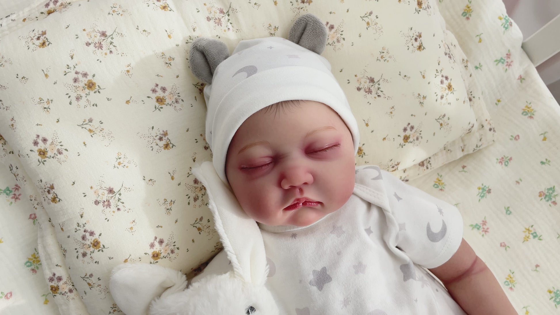 For a perfect reborn baby doll as a perfect gift, choose kaydora realistic dolls. They are lifelike and can be a perfect partner for your family members. Such as they can accompany your baby to play and accompany the elder to ease their mood and feeling.